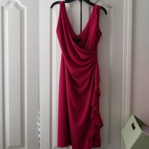Size 7/8 mauve colored Express dress